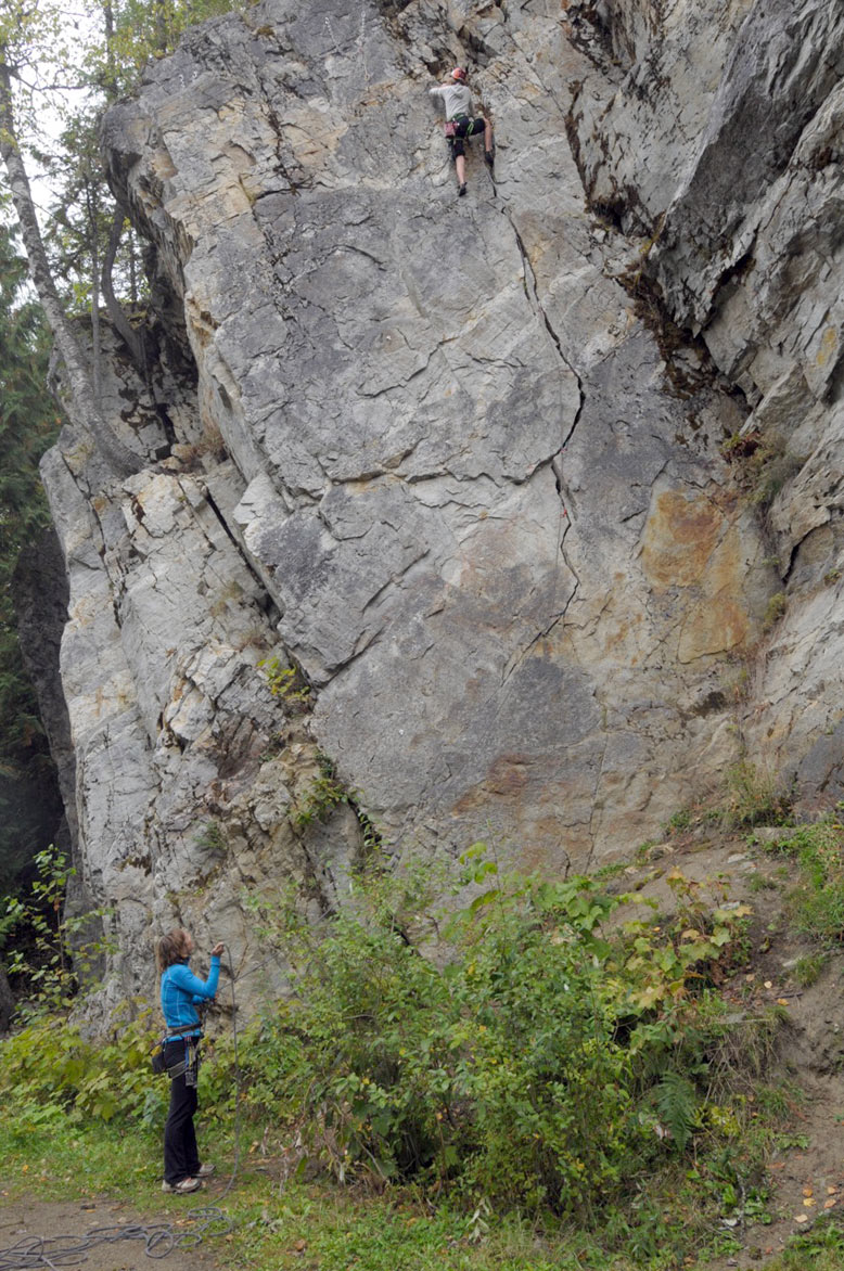 Drive-In: Crags & new routes, Revelstoke rock climbing