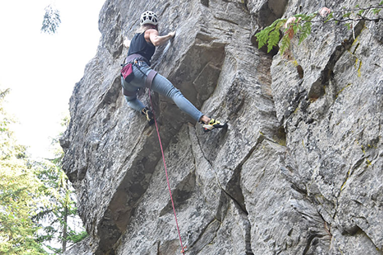 Revelstoke rock climbing